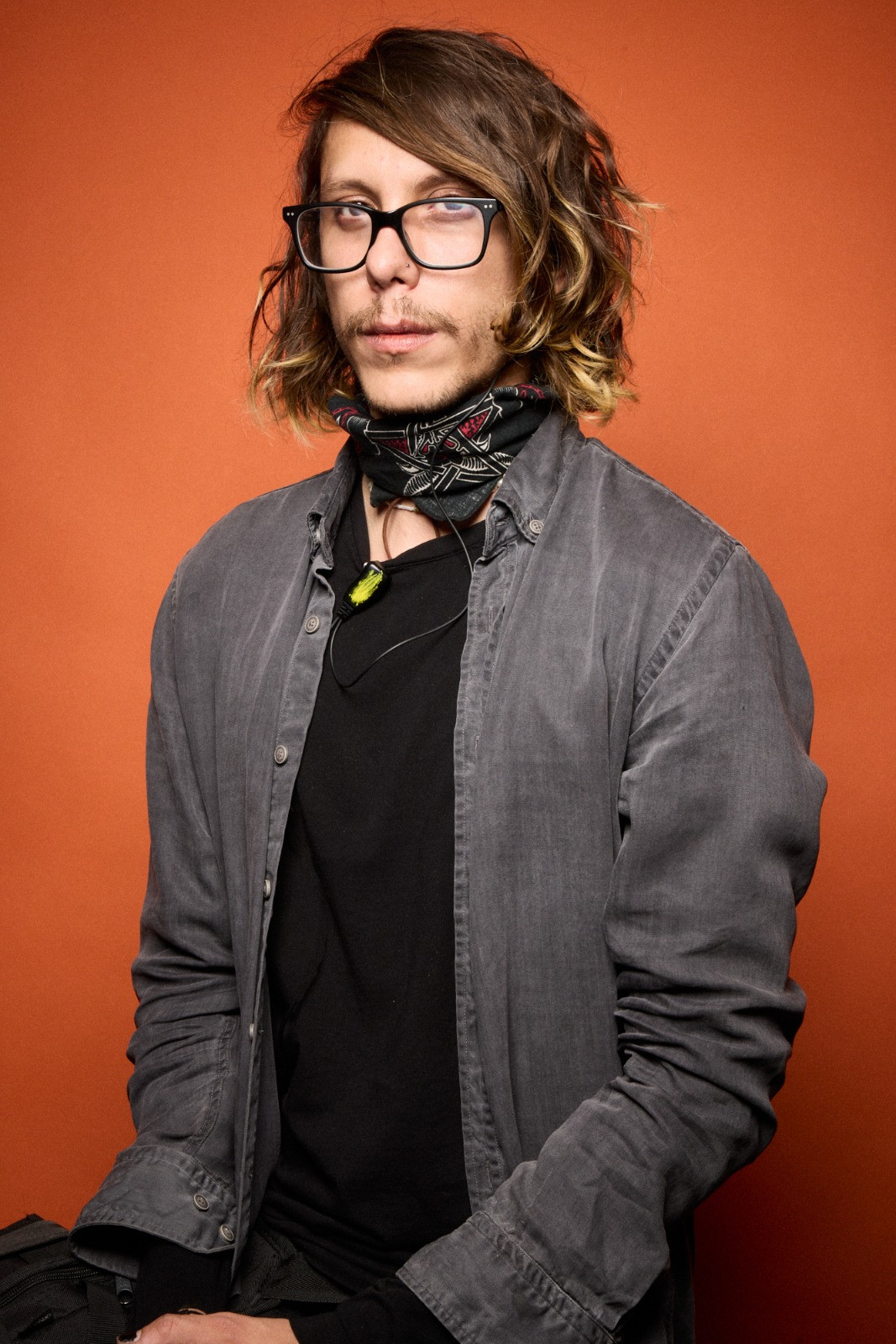 Rodrigo Martínez backdrop