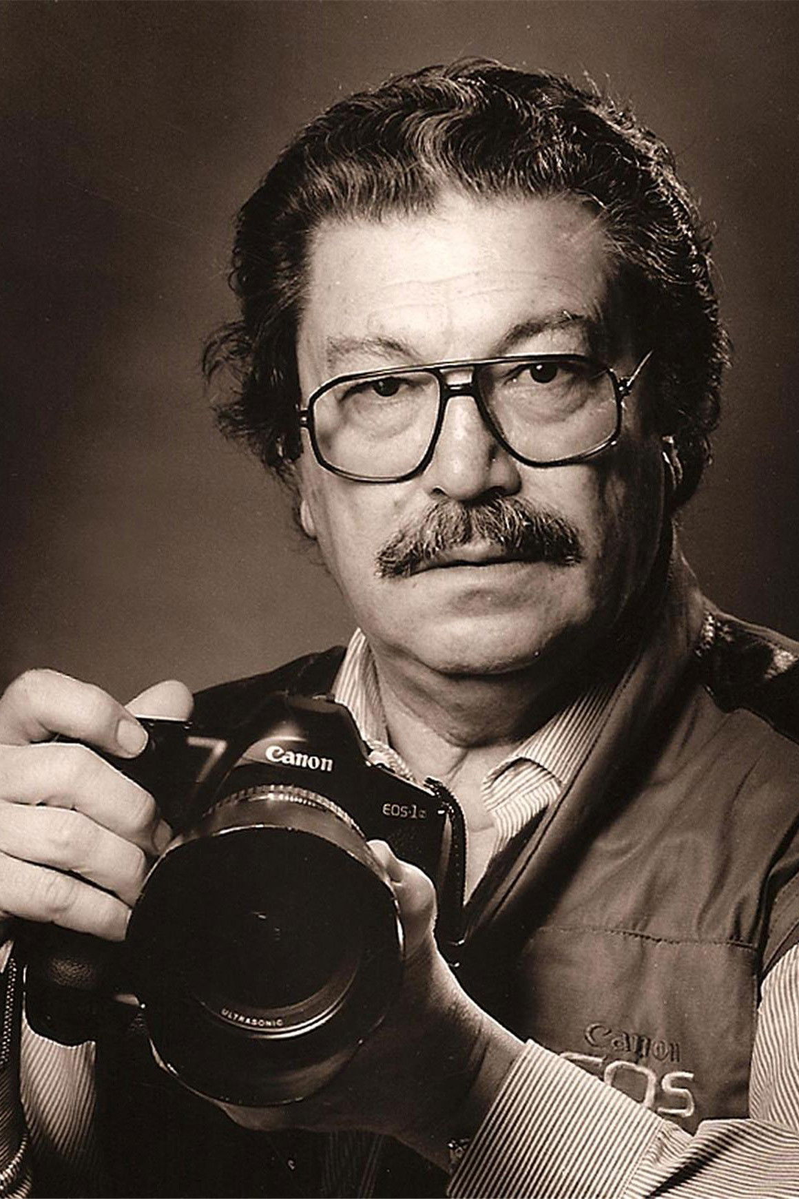 Eduardo Gageiro backdrop