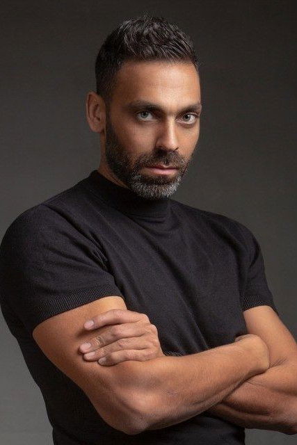 Hani Kandil backdrop