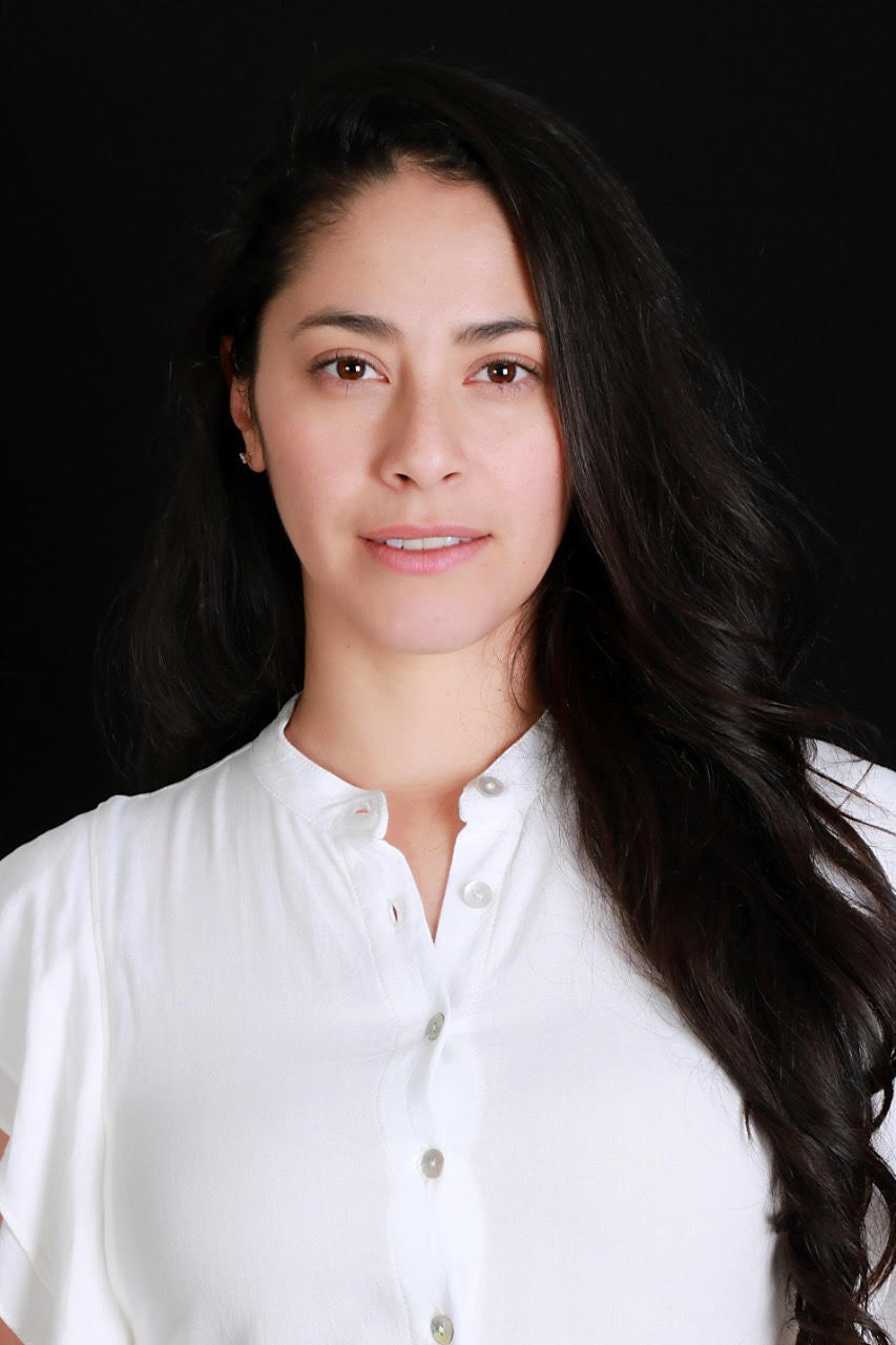 Tsaya Esquivel backdrop