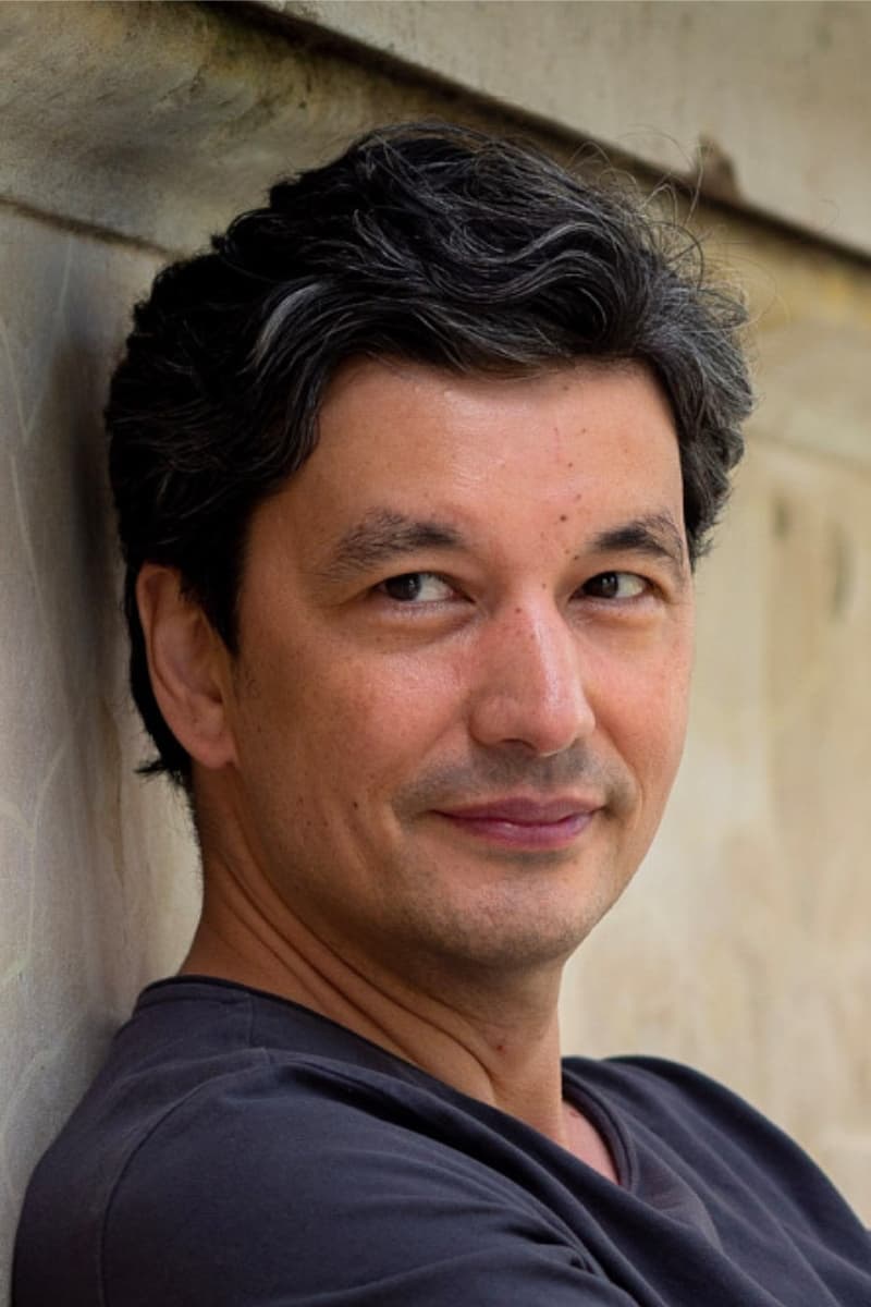 Hyun Wanner backdrop