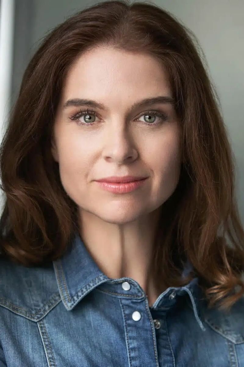 Charlotte Marshall backdrop