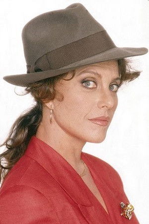 Simona Marchini backdrop