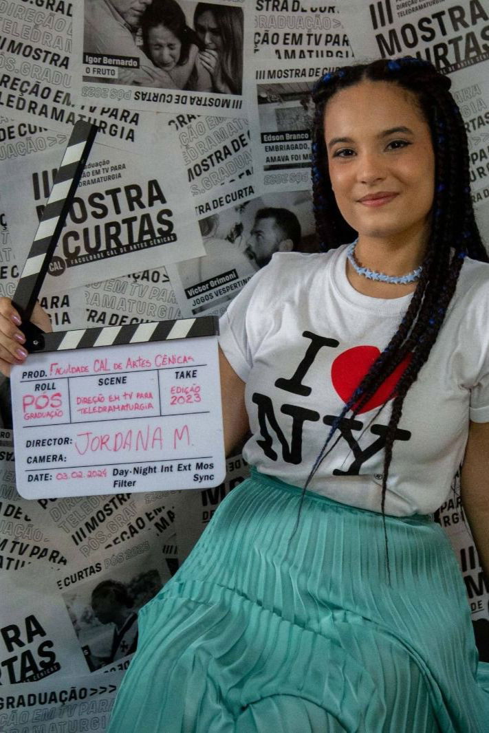 Jordana Menezes backdrop