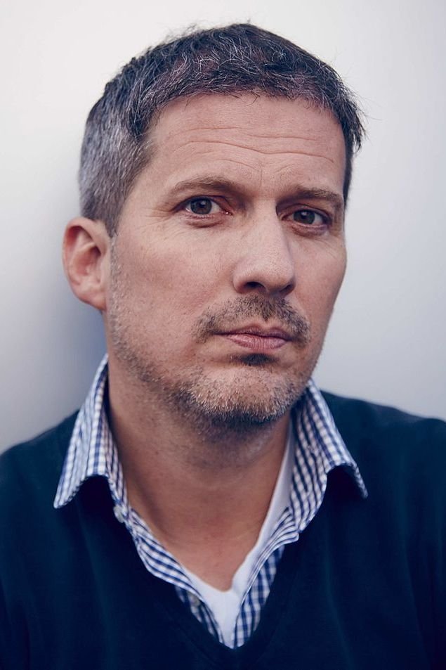 Christian Becker backdrop