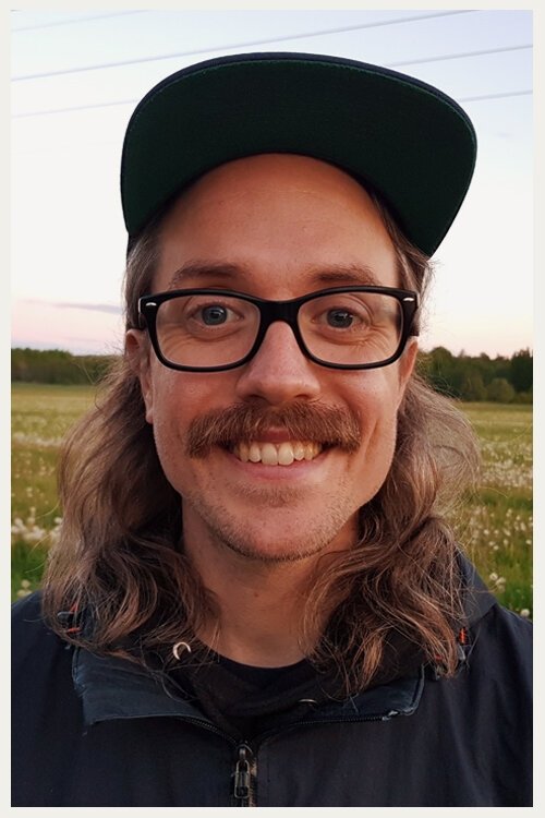 Niclas Lindahl backdrop