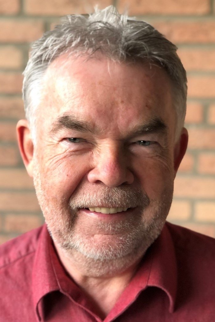 Manfred Breuckmann backdrop