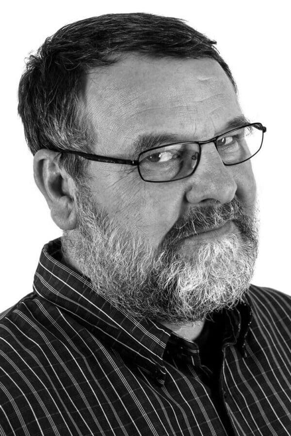 Philippe des Pallières backdrop