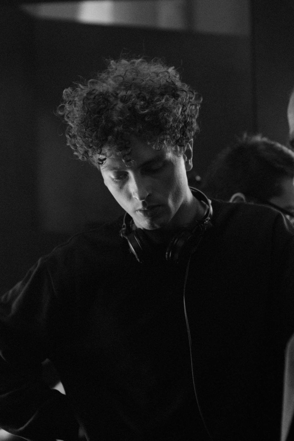 Gauthier Gervaise backdrop