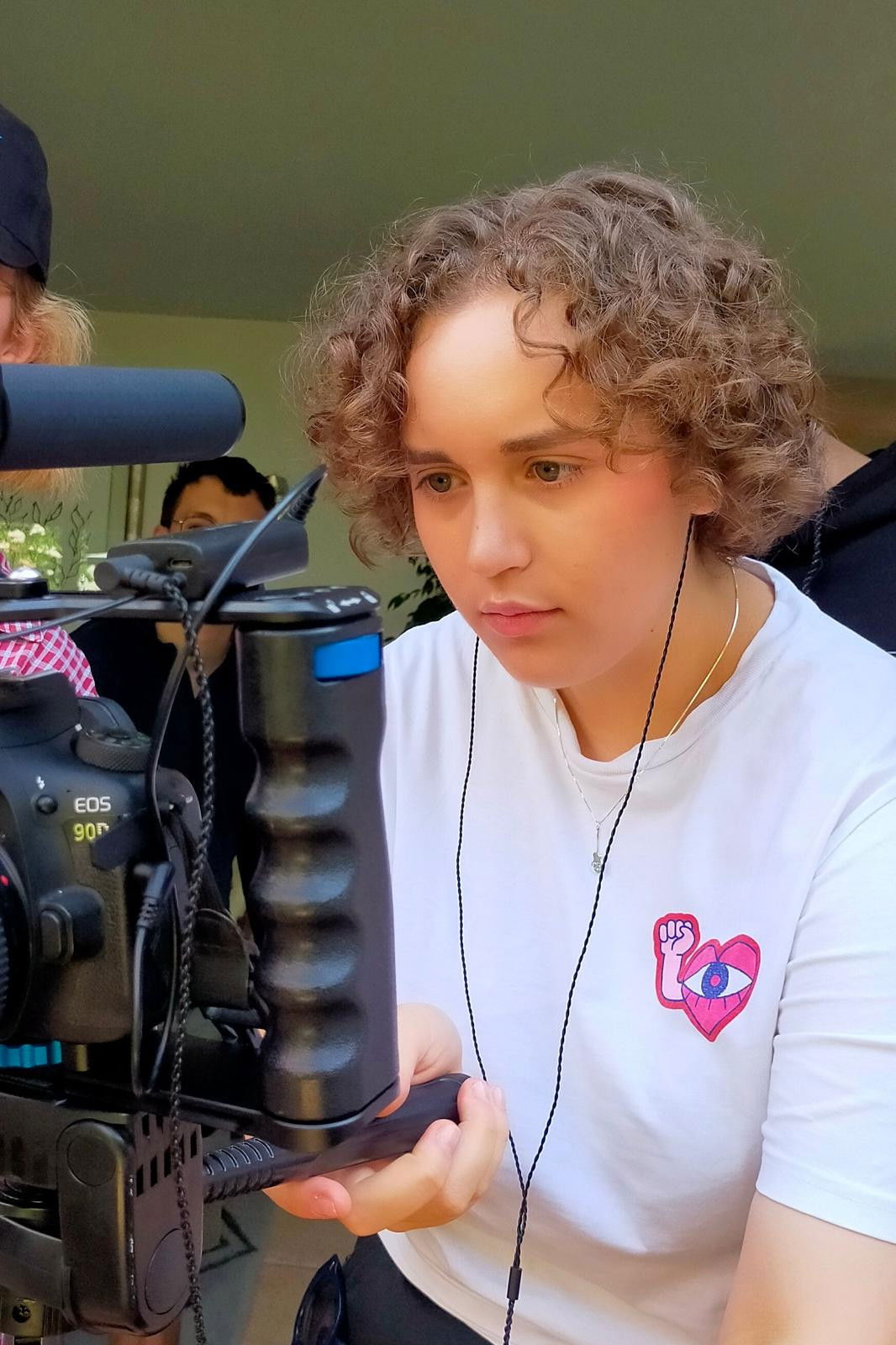 Charlotte Brunet-Deloges backdrop