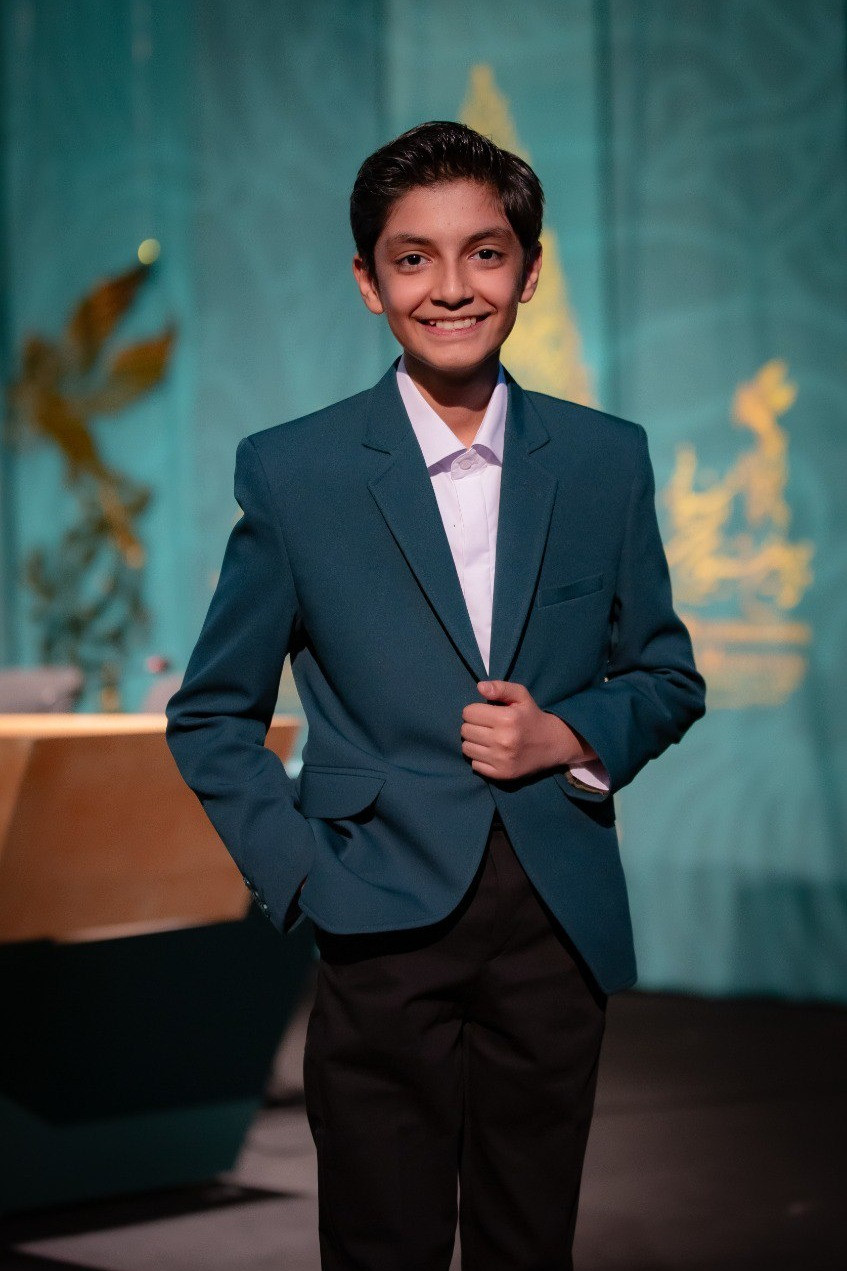 Danial Jafari backdrop