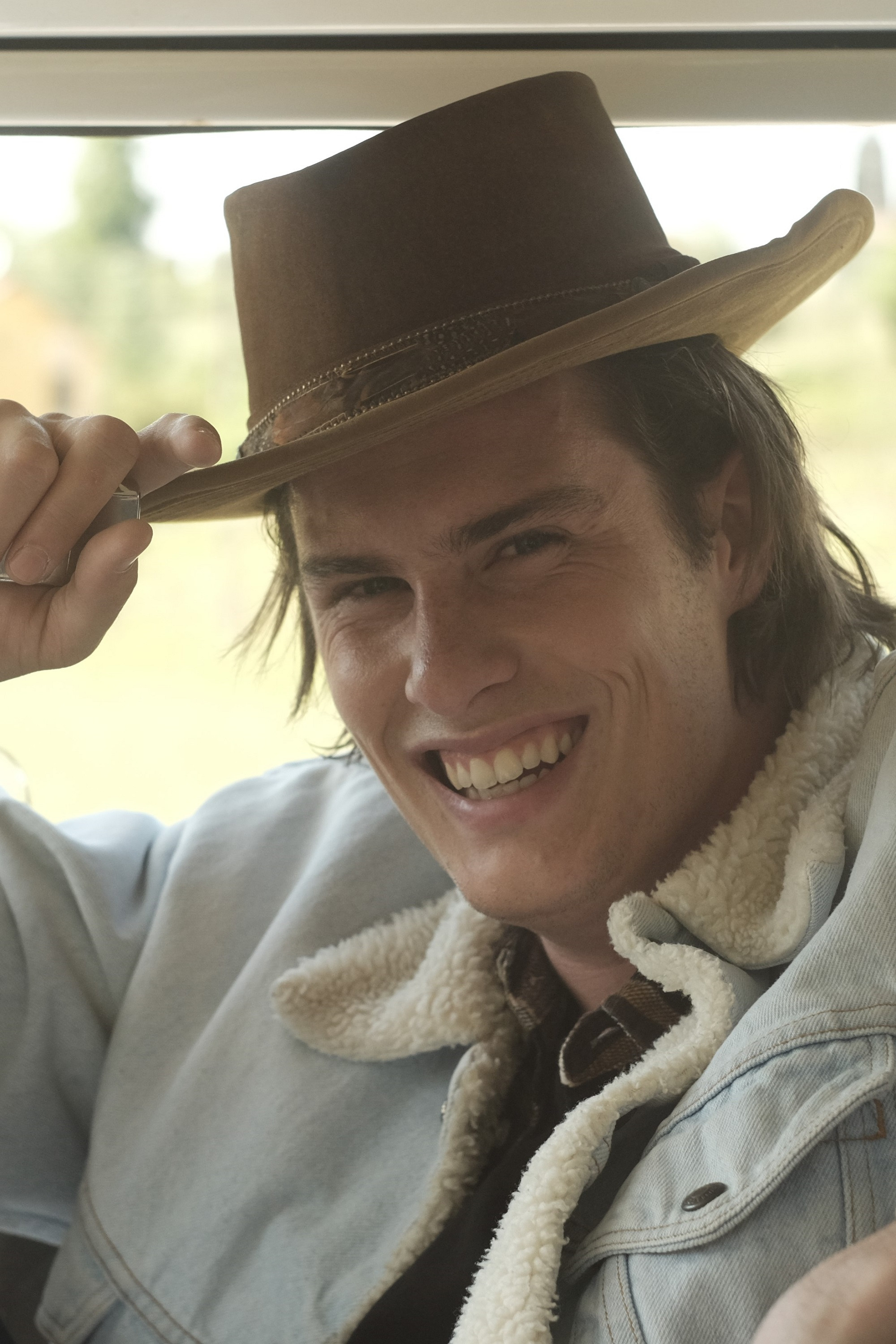 Luca Pedrini backdrop