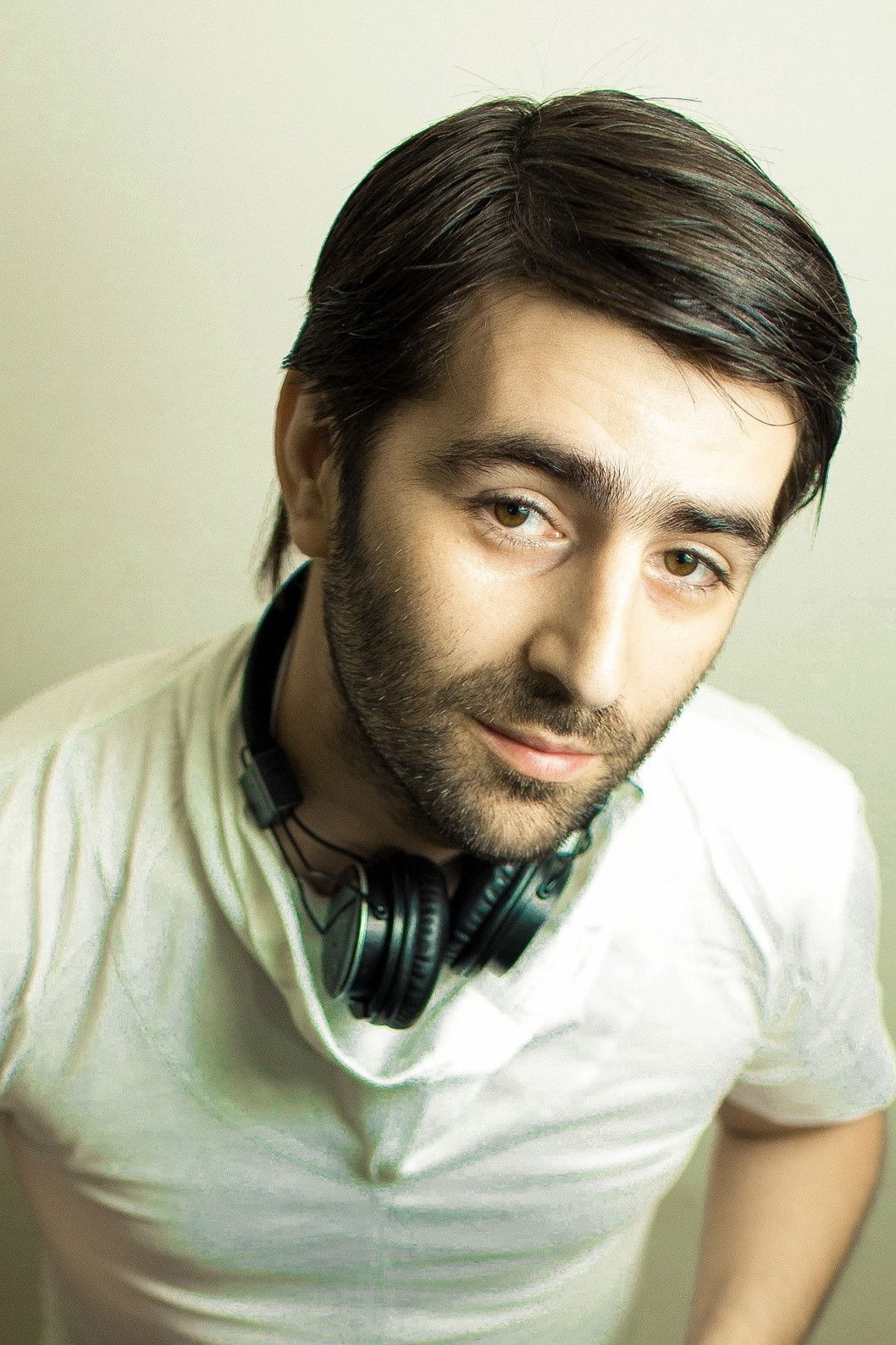 Elshad Xose backdrop