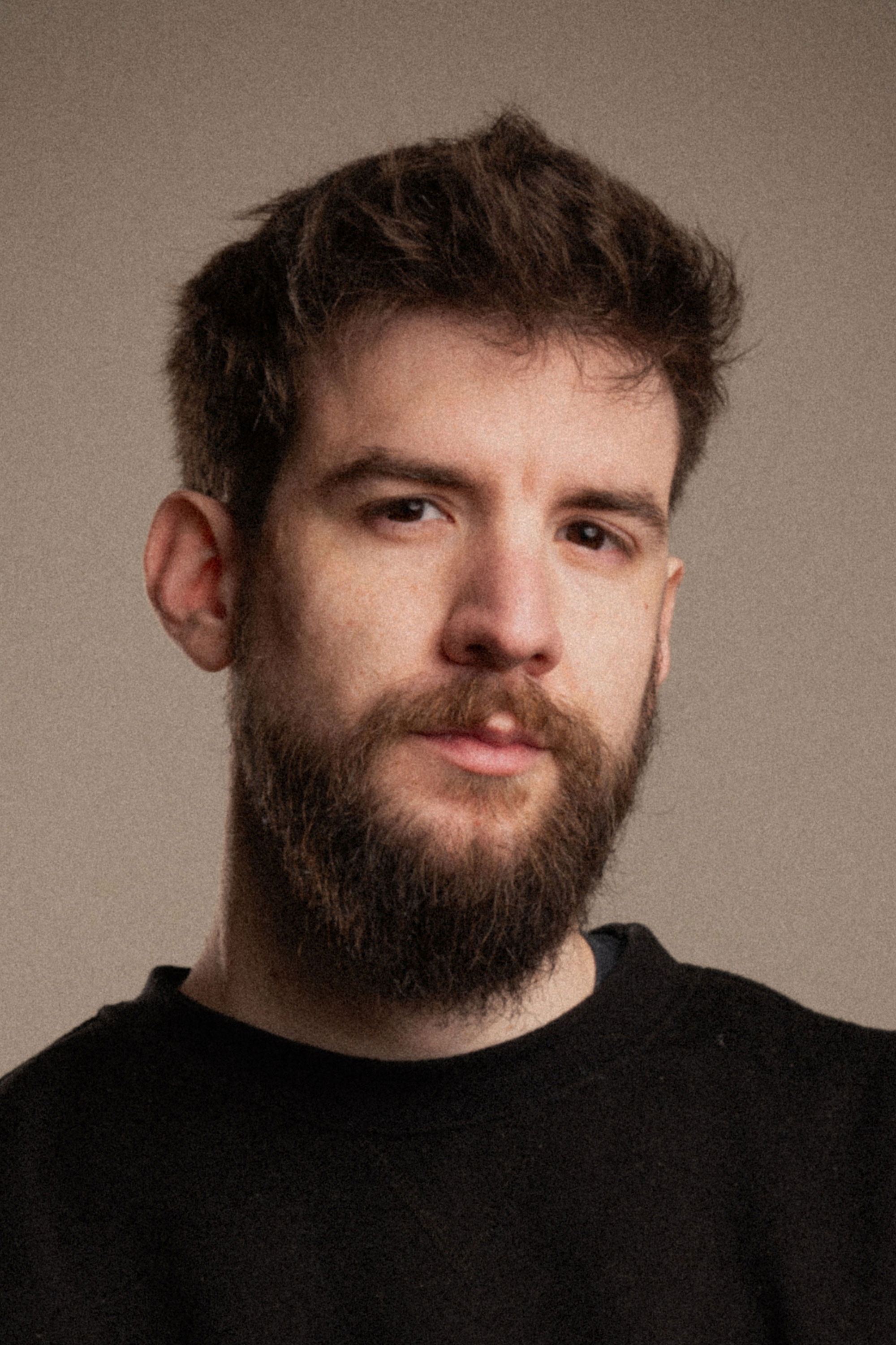 Eloi R. Franquesa backdrop