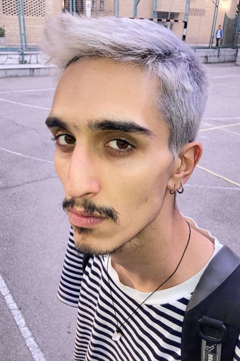 Amirhossein Amini backdrop