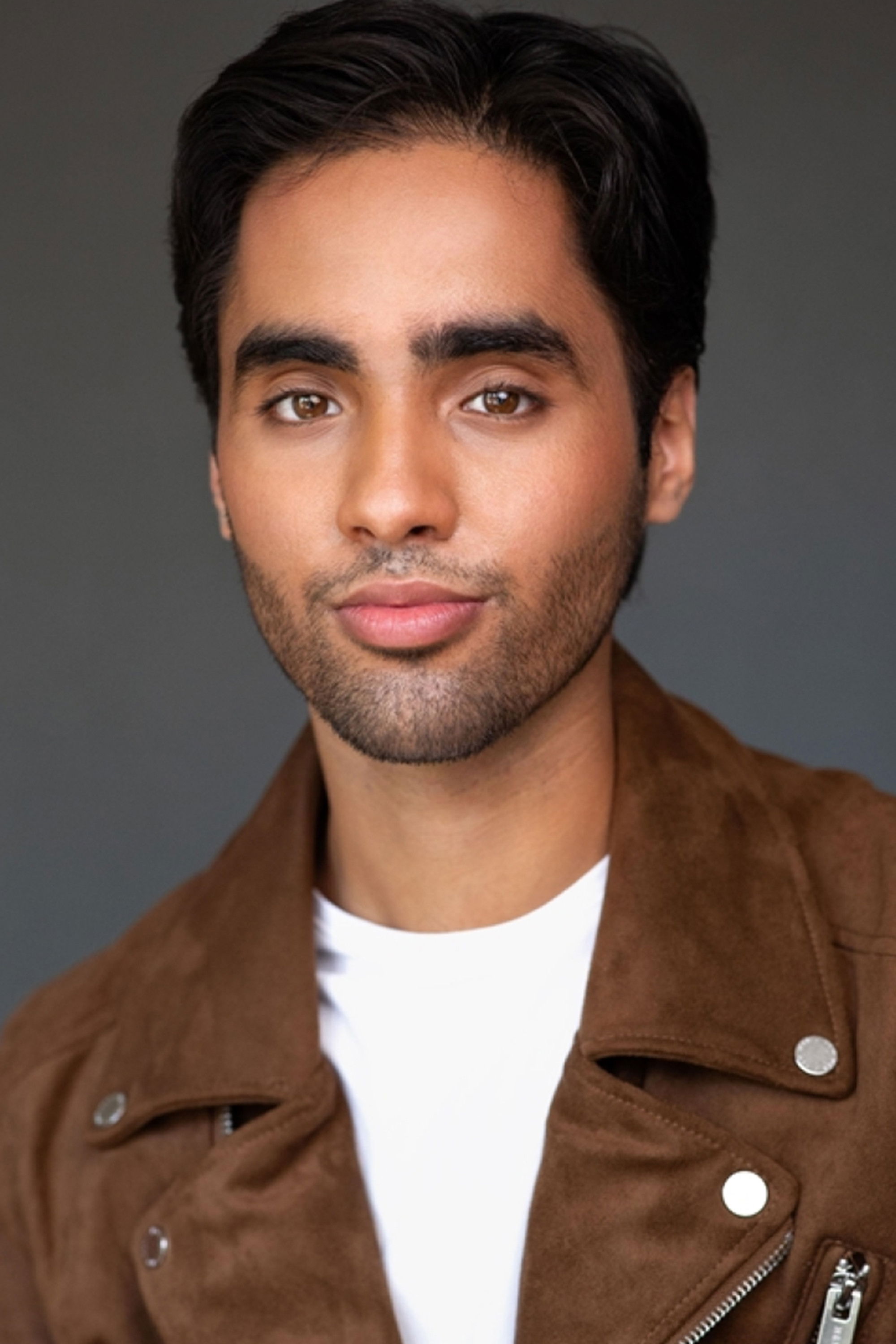 Davinder Malhi backdrop