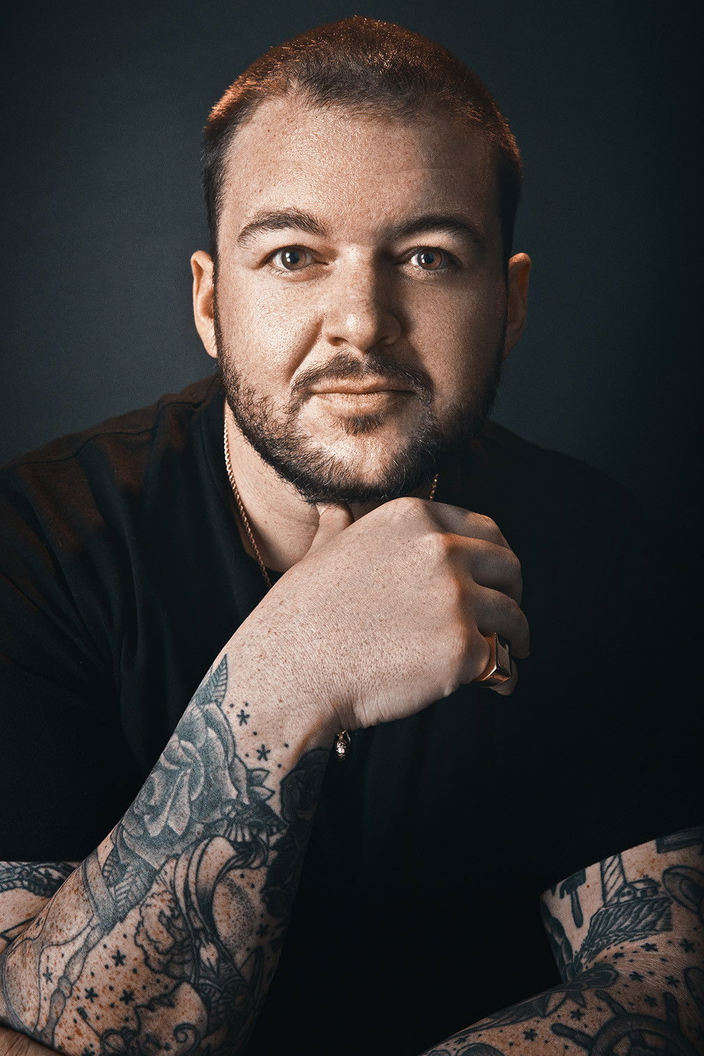 Lou Paoletti backdrop