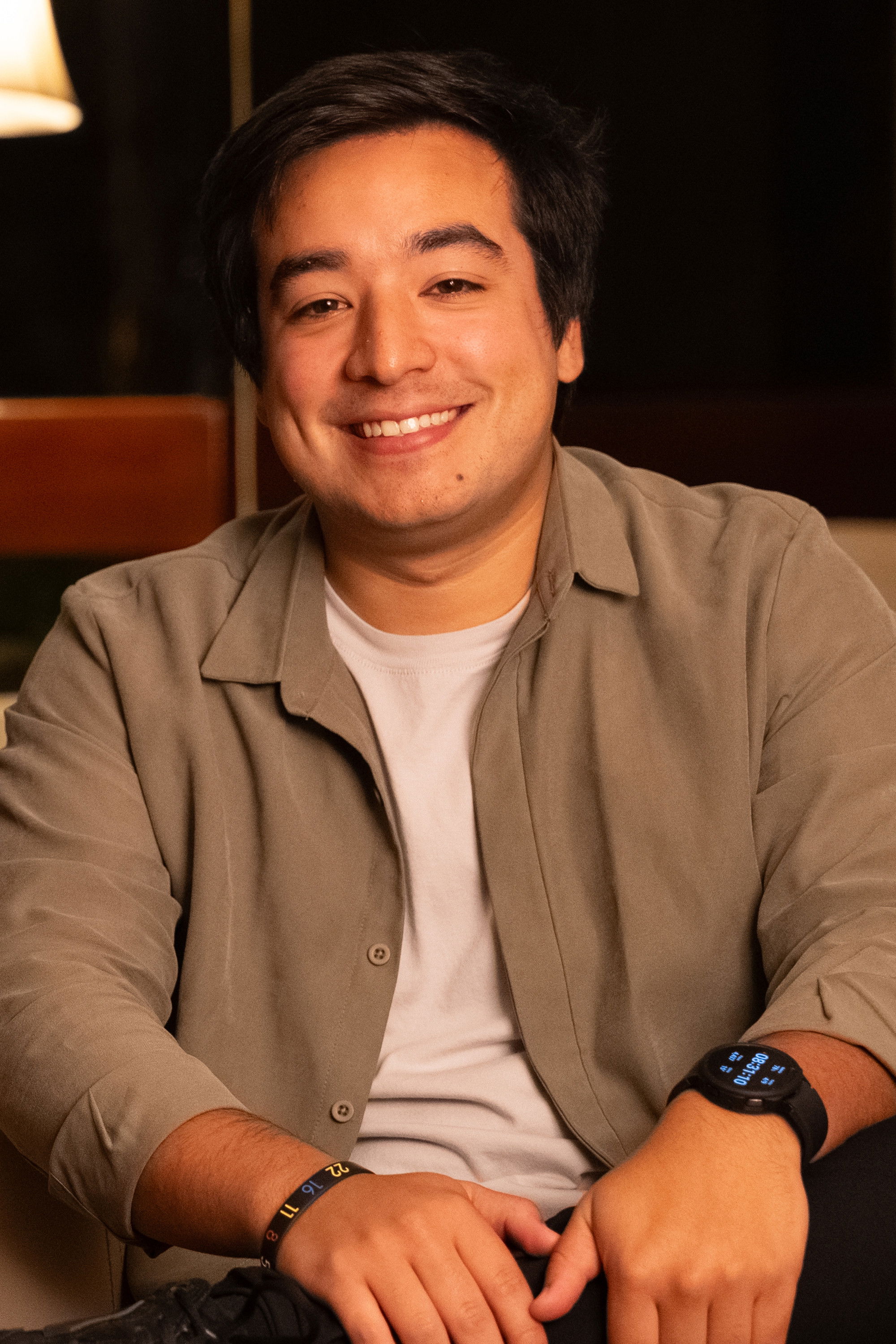 Andrés Rodríguez Velit backdrop