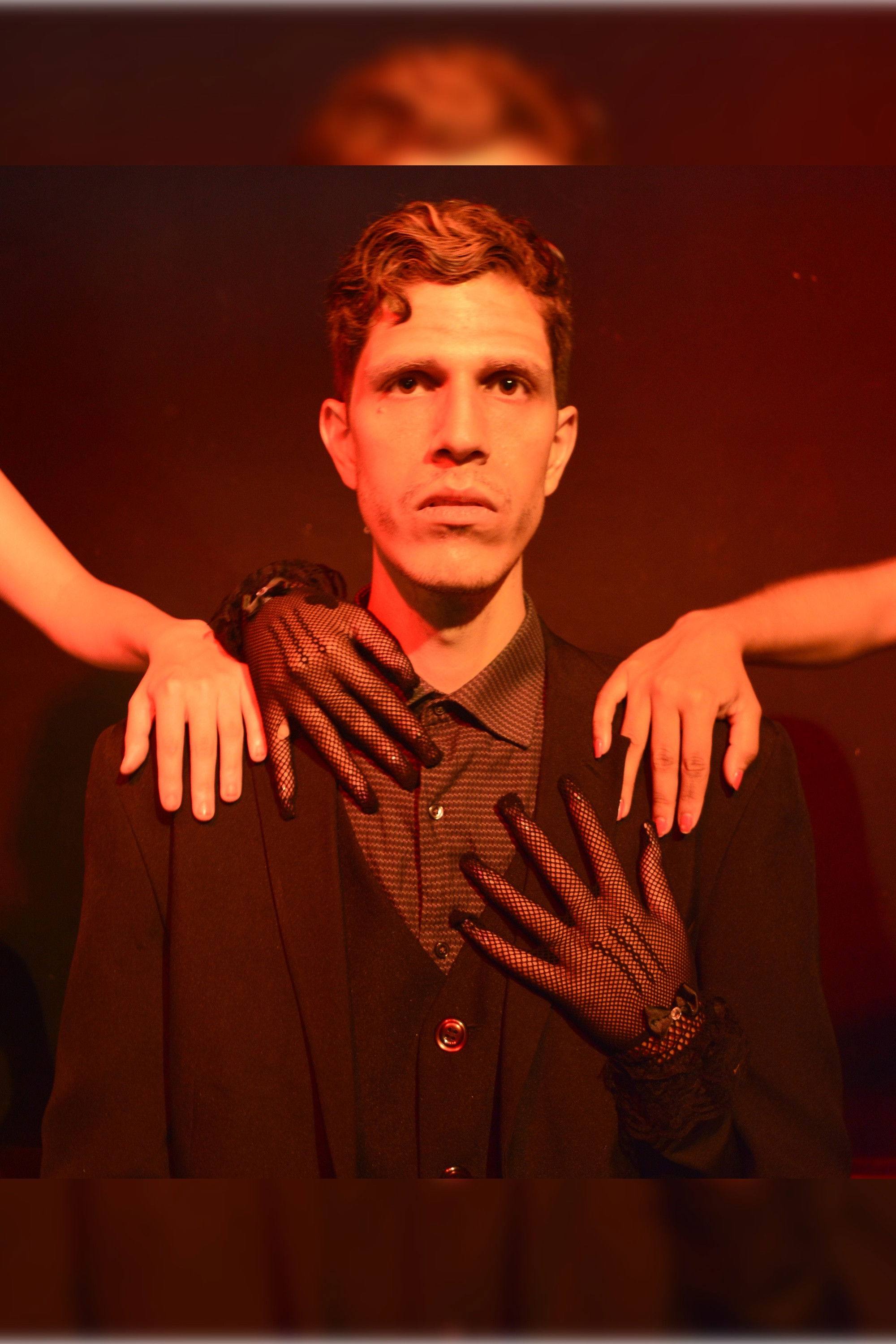 Brunno de Freitas backdrop