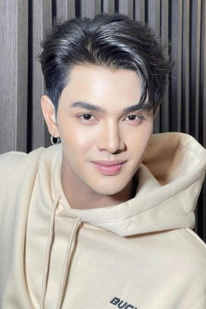 Leng Natthaphon Nindonwai backdrop