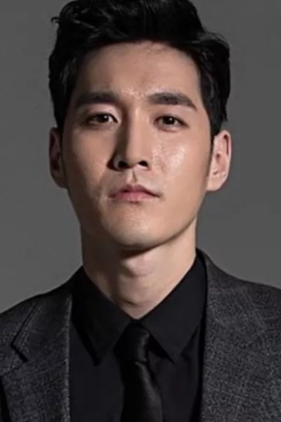 Jo Yong-geun backdrop