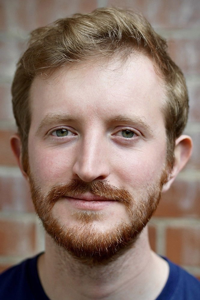 Tom Brennan backdrop