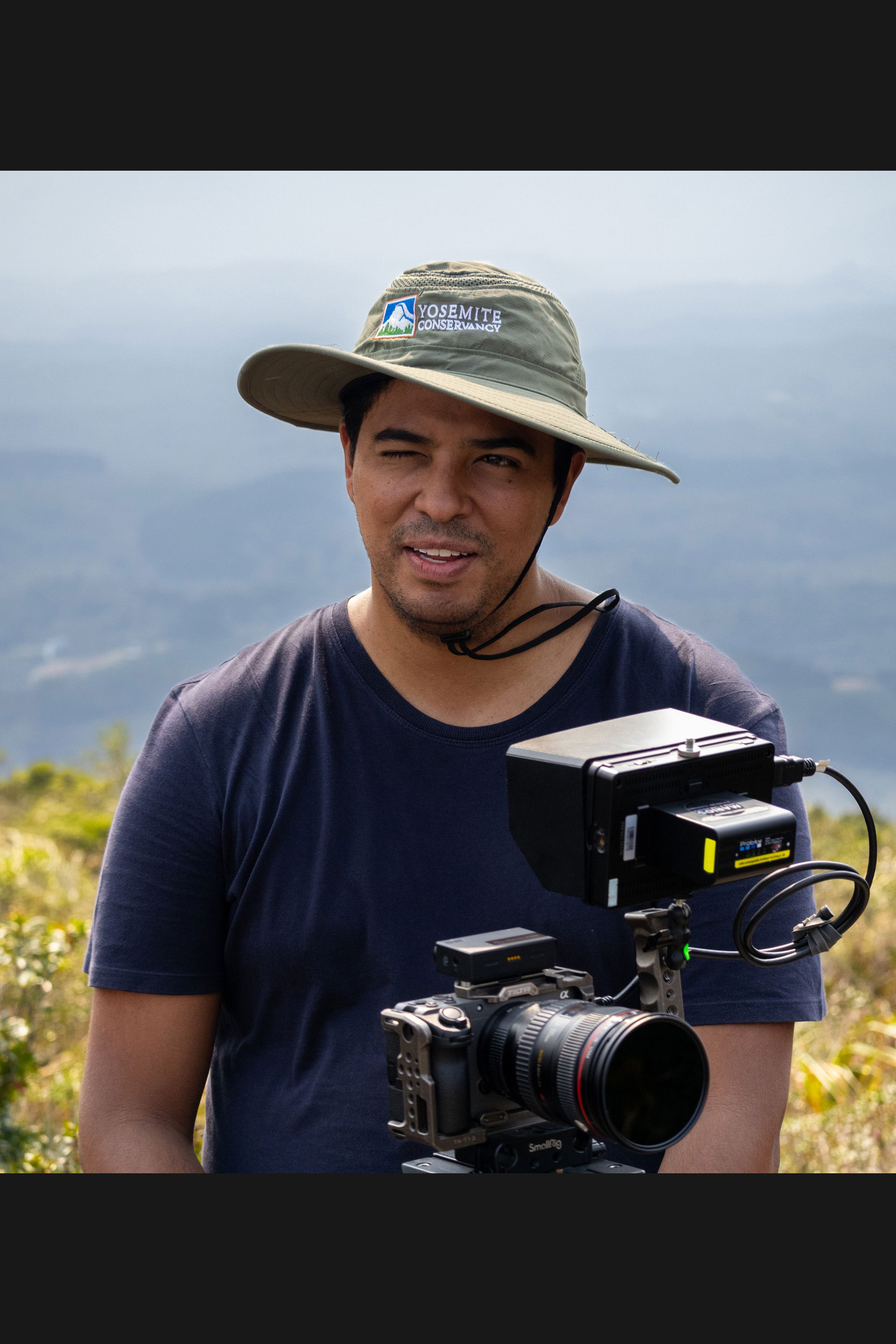 Gabriel Reis backdrop