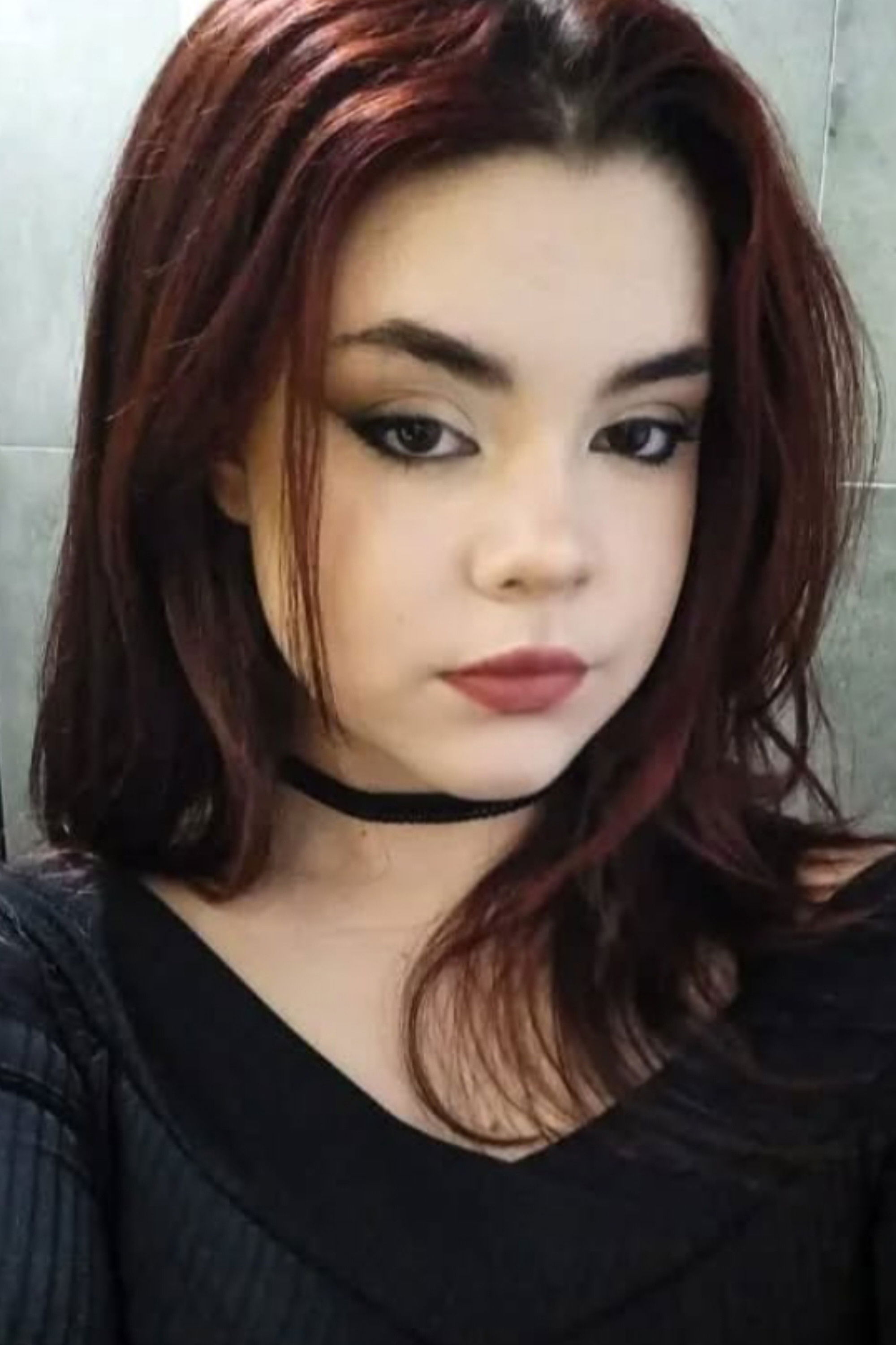 Vitoria Camili dos Santos backdrop