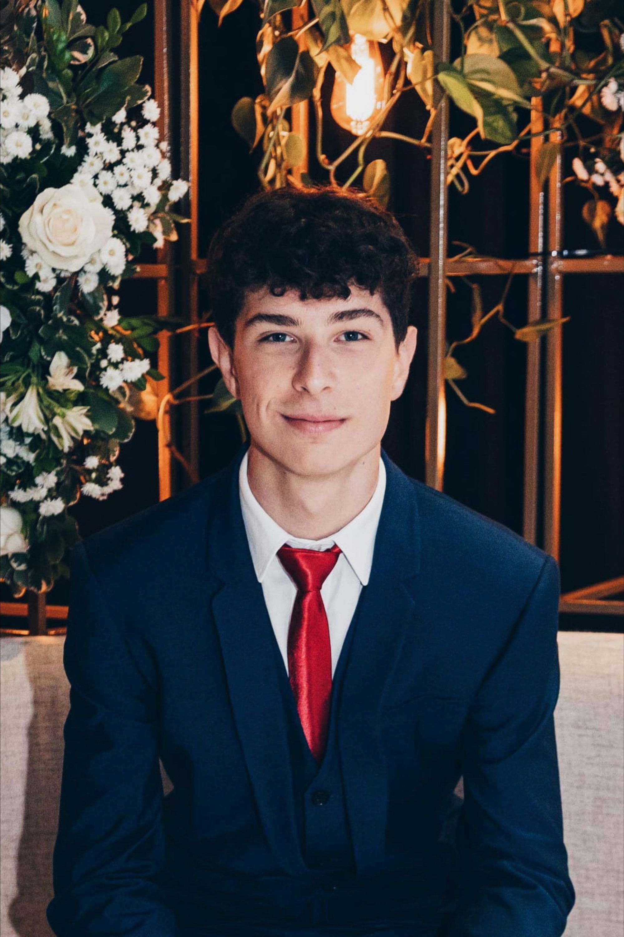 Gustavo Kuehne backdrop