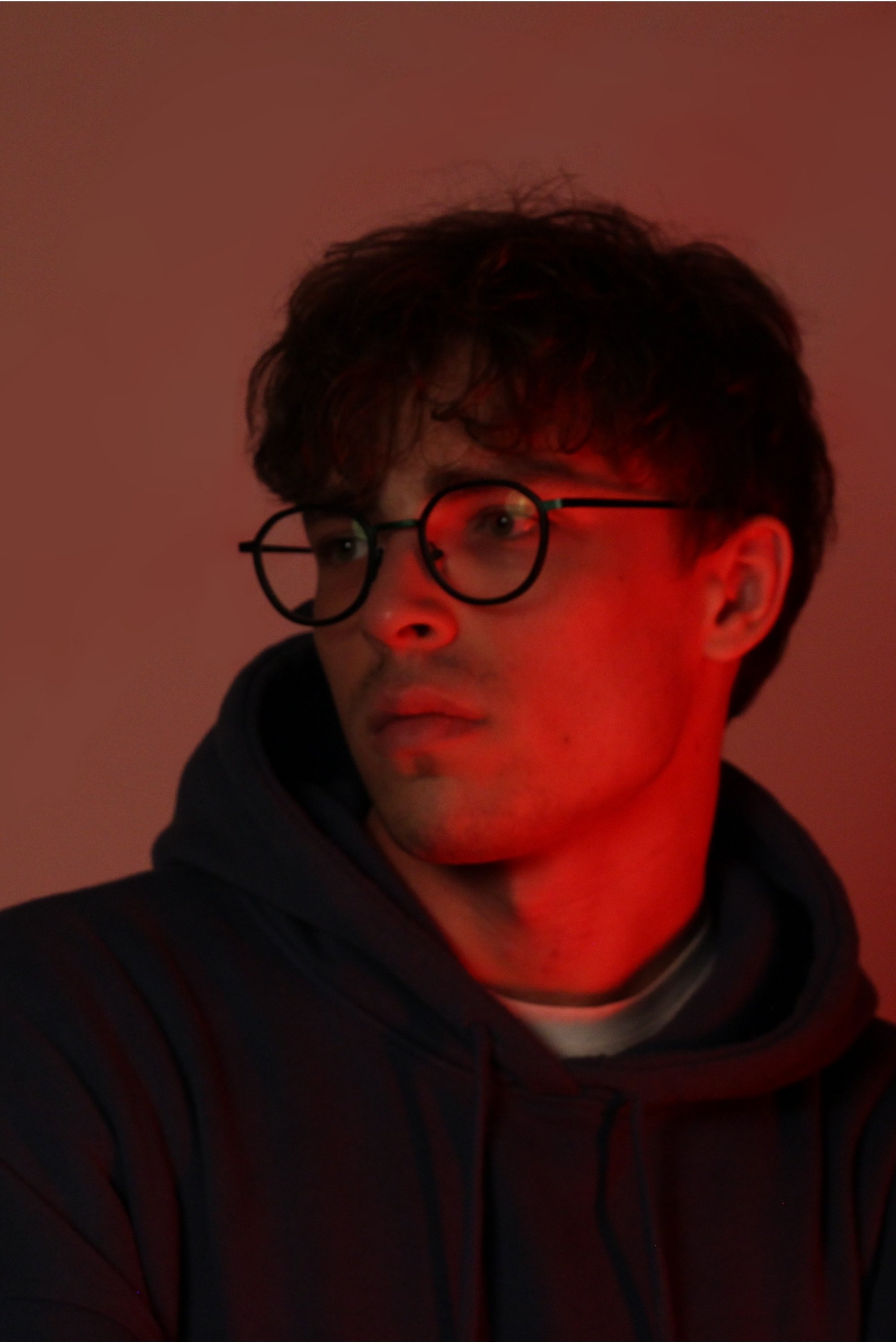 Daniel Le Toriellec backdrop