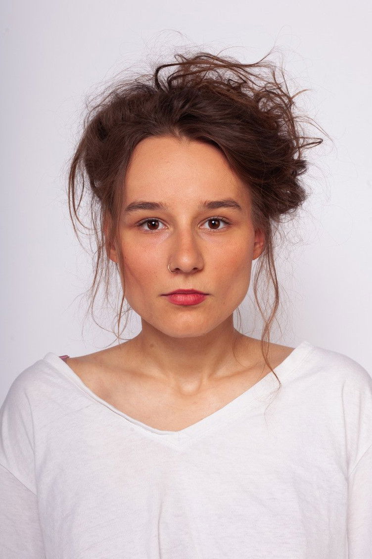 Štěpánka Todorová backdrop