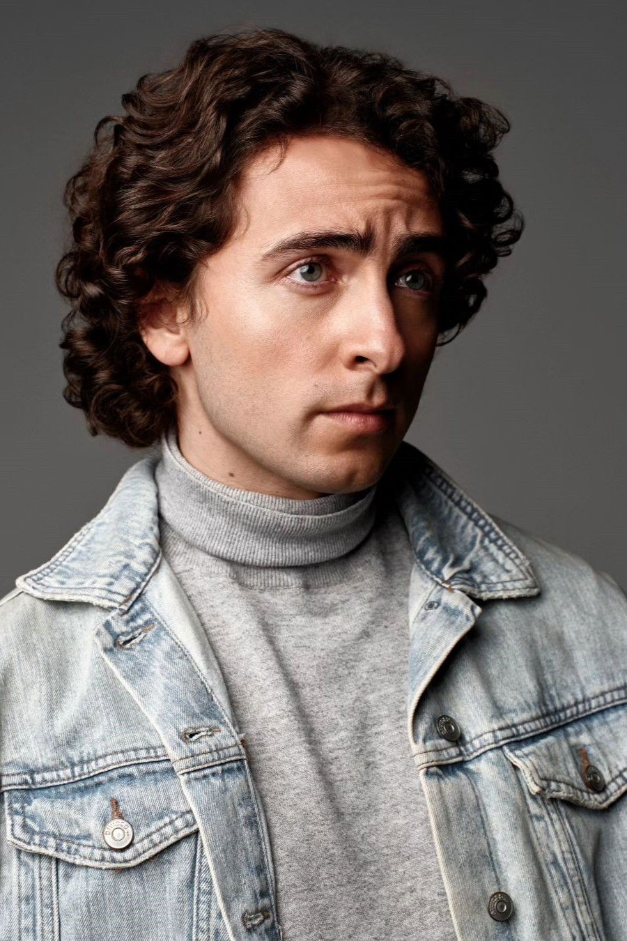 Filipe Luigi da Costa Mettifogo backdrop