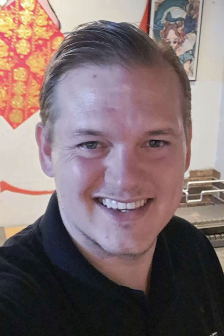 Rhys Thompson backdrop