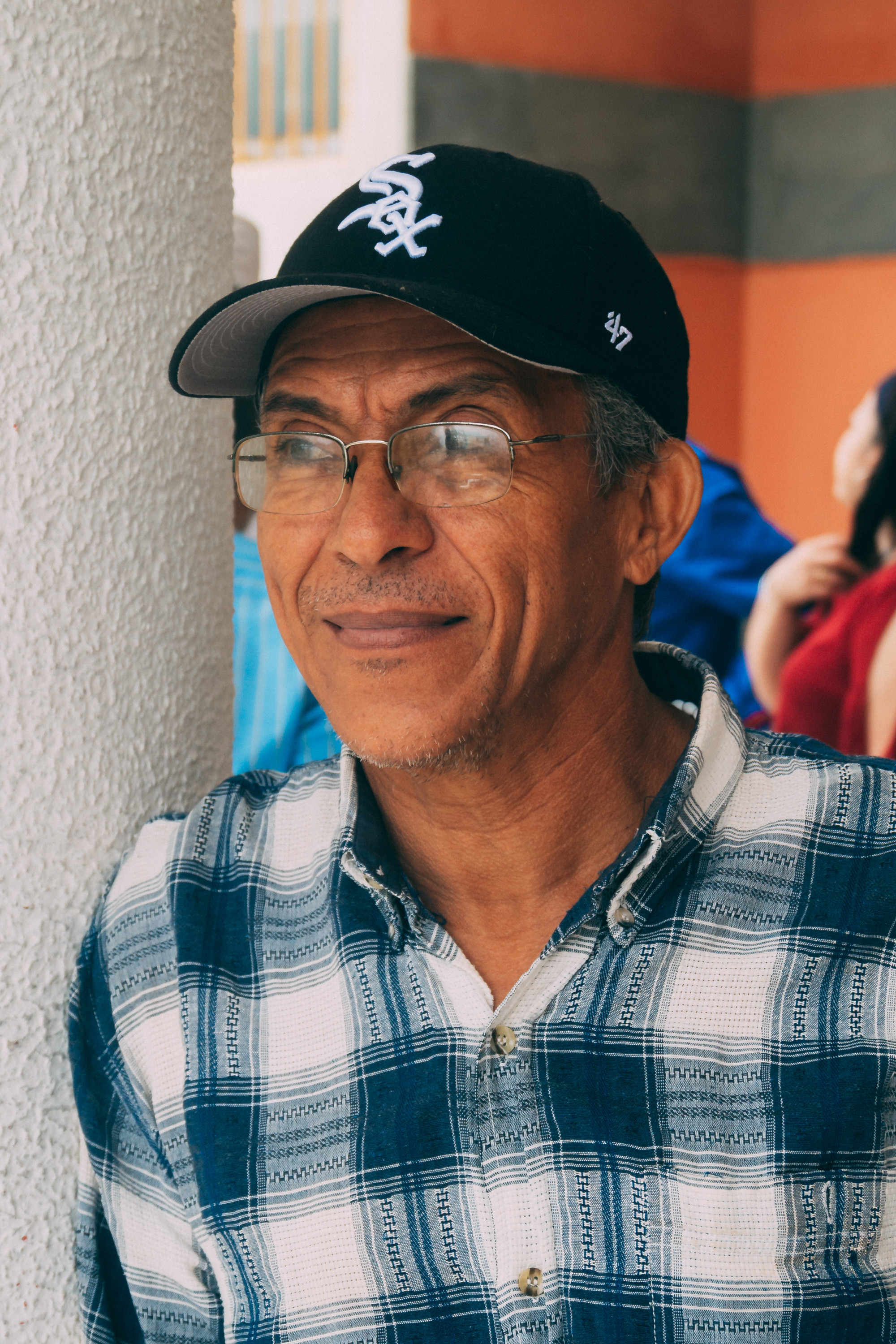 Isidro Morillo backdrop