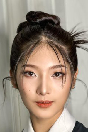 Gun Kornrawee Wongtrakul backdrop