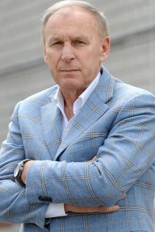 Драган Џајић backdrop