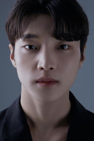 Lee Ui-seop backdrop