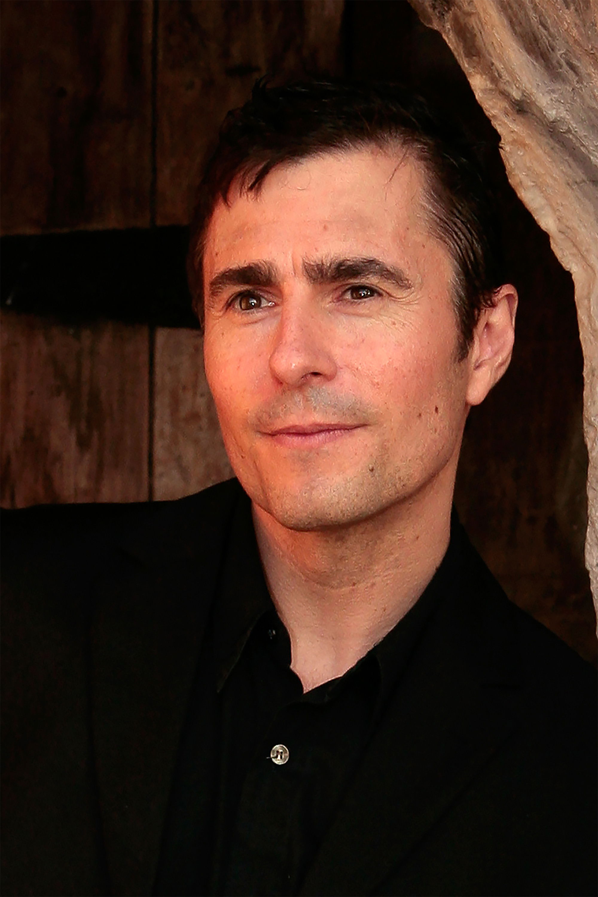 Alain Deslongchamps backdrop