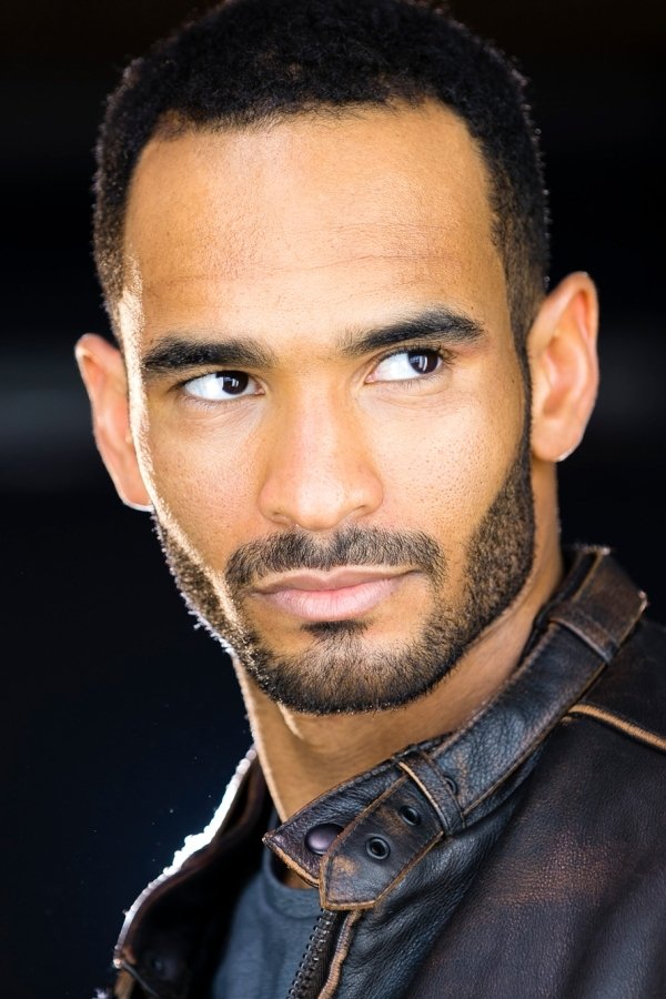 Tyler Delaney backdrop