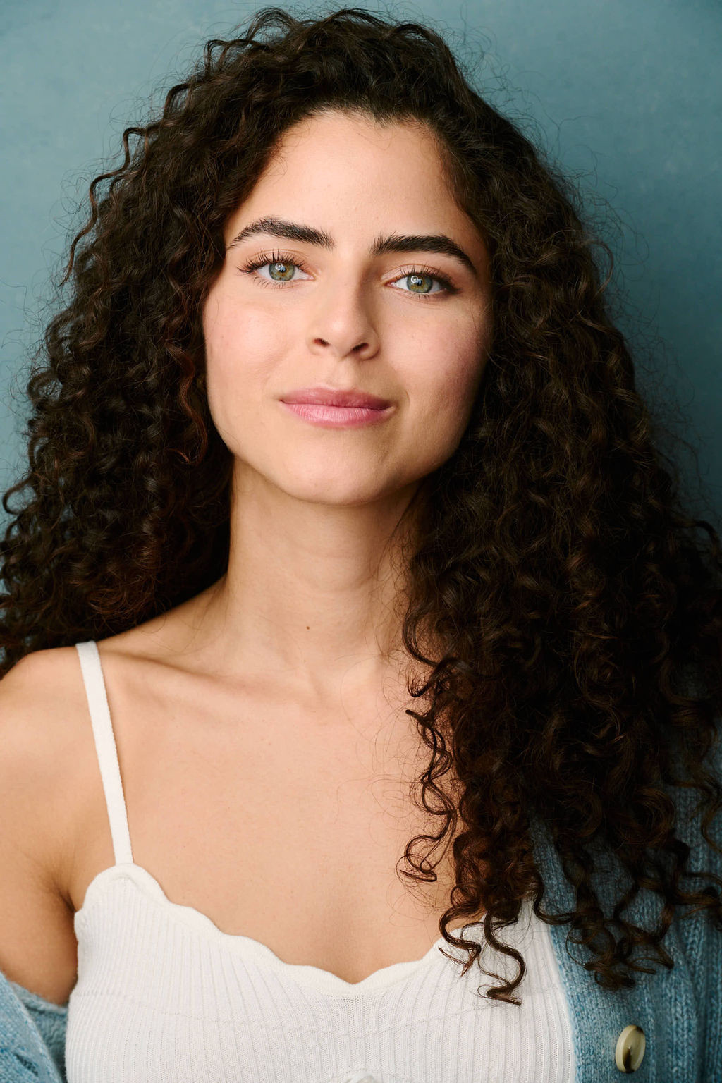 Shannon Gisela backdrop