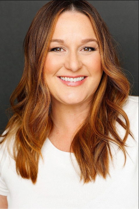 Mika Kobayashi backdrop