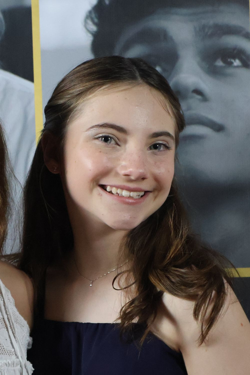 Gabi Pantalona backdrop