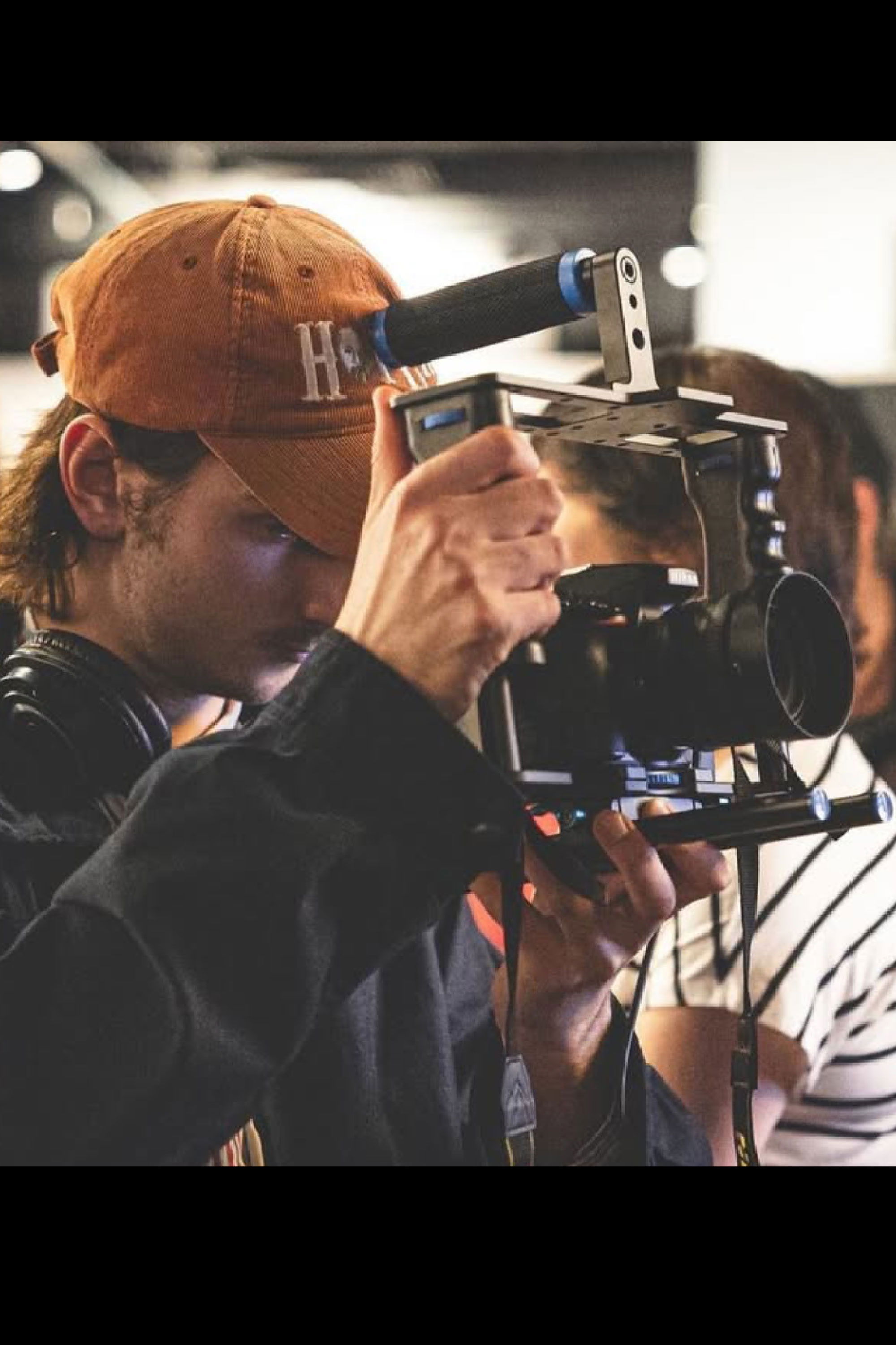 Émile dufour backdrop