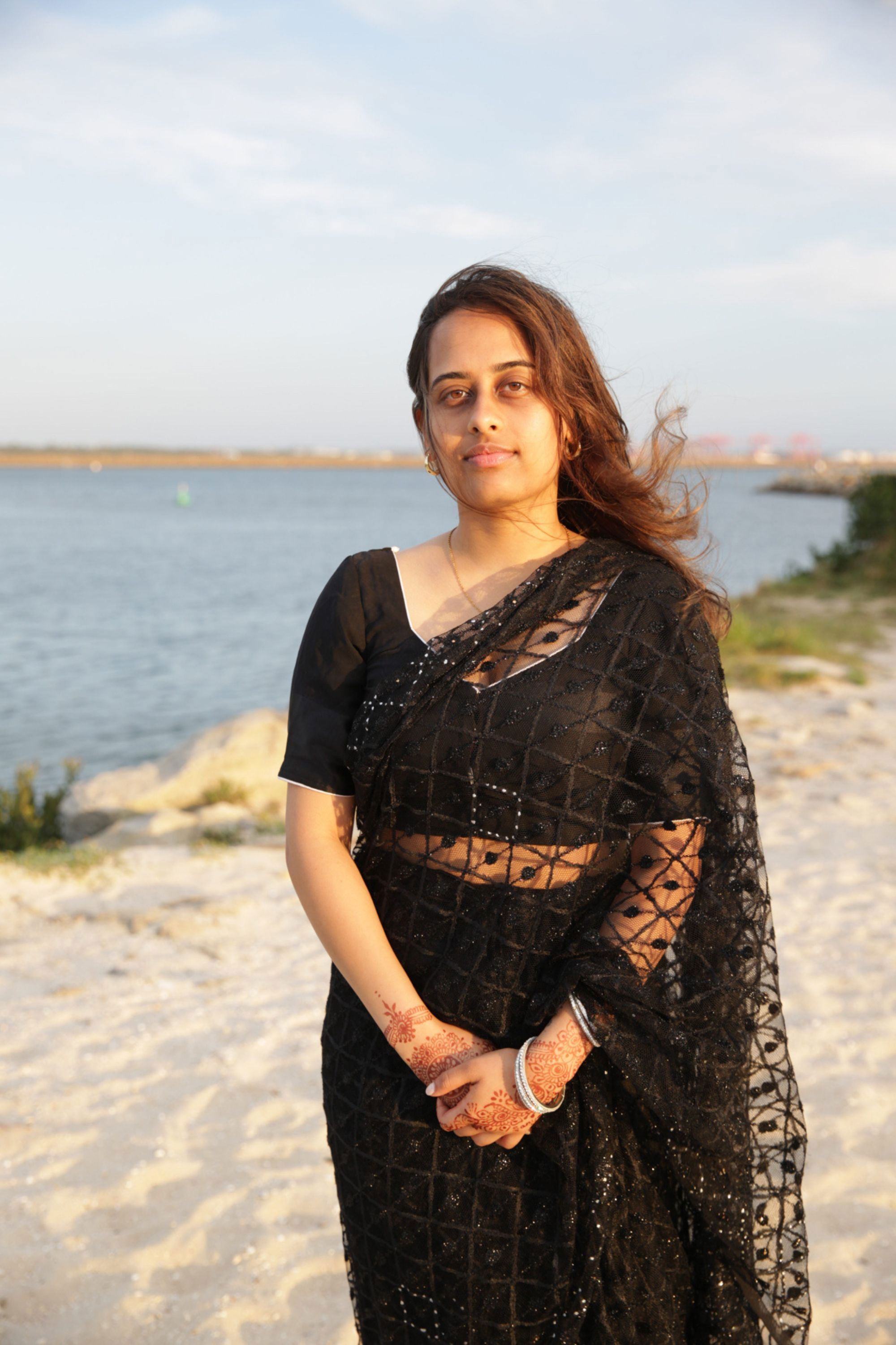 Sanya Kulshreshtha backdrop