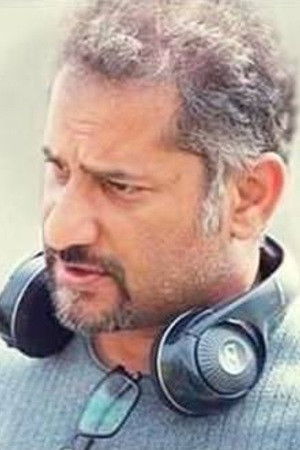 Farshad Arj backdrop