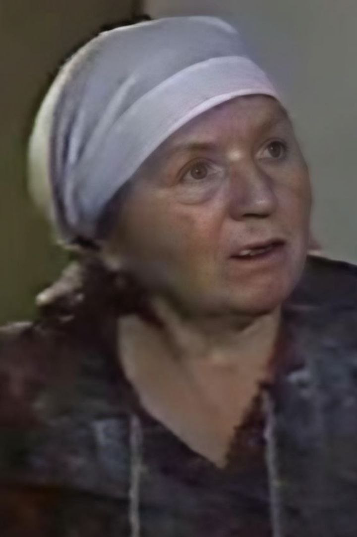 Tamara Agevnina backdrop