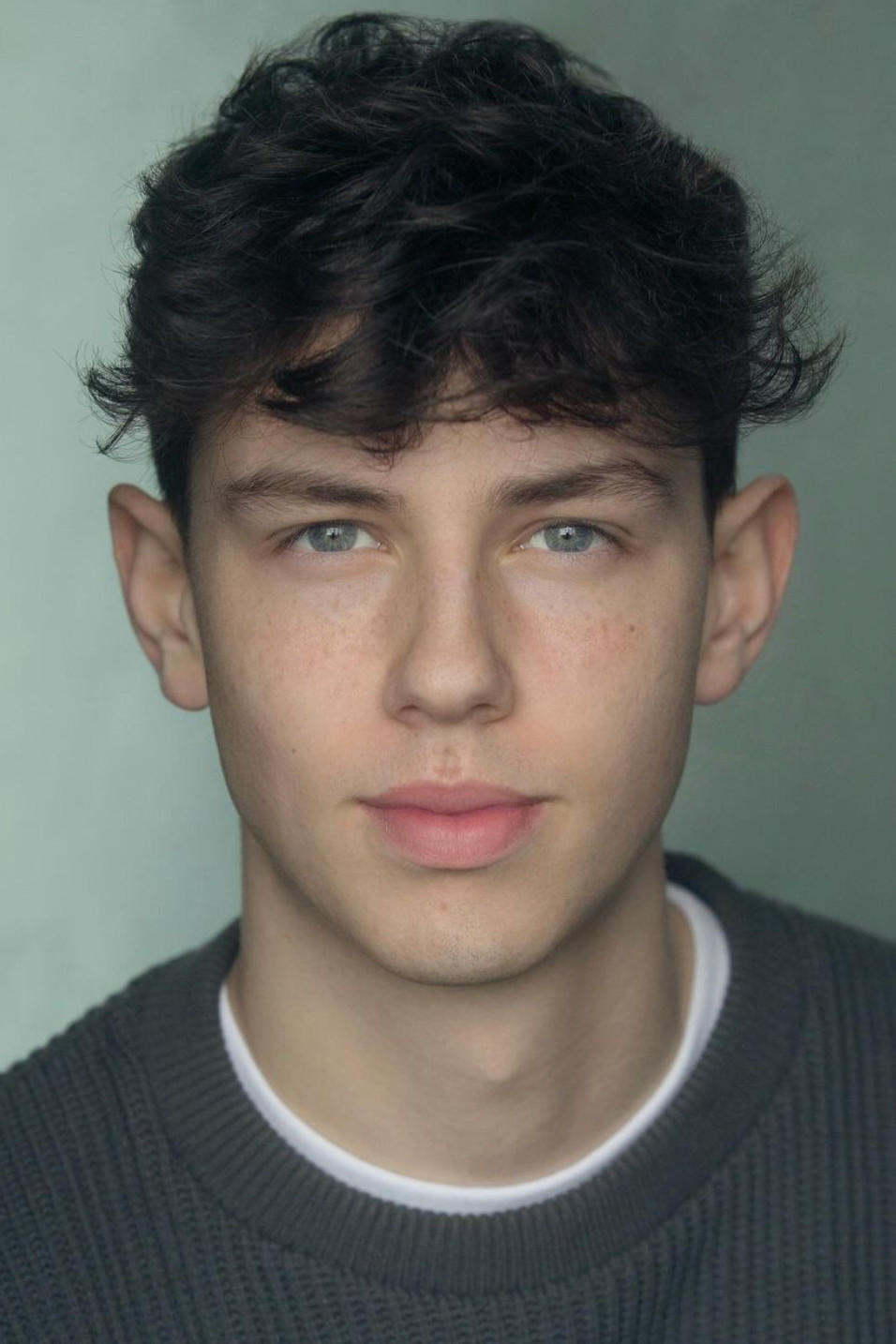 Oliver Manley backdrop