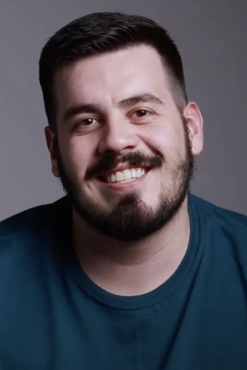 Gustavo Fonseca backdrop