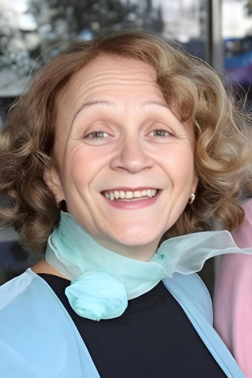 Tamara Tsihan backdrop