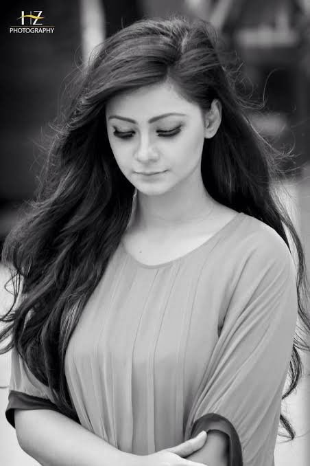 amilie jannat backdrop